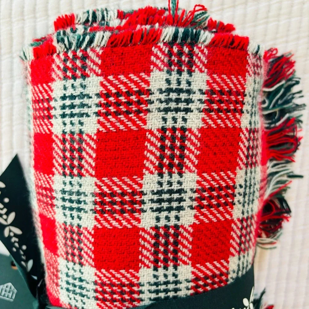 Hearth & Hand with Magnolia 50x60 Vintage Plaid Reversible Brushed Woven Throw